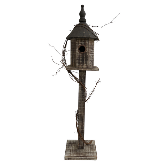 Freestanding Wicker-decor Birdhouse